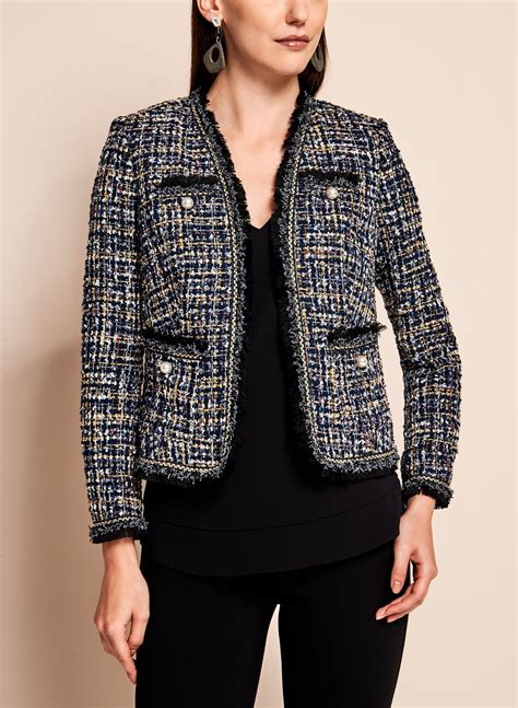 porter veste chanel tweed femme|veste en tweed Chanel.